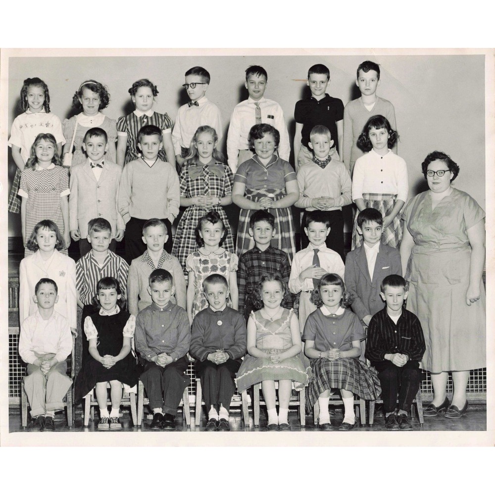 Vintage 1959 3rd Grade School Class Photo Mrs Loge Black and White Portrait